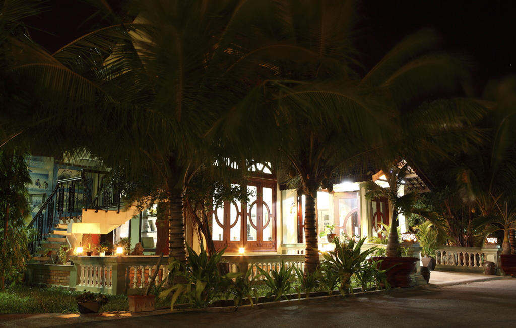 Gold Rooster Resort Phan Rang Extérieur photo